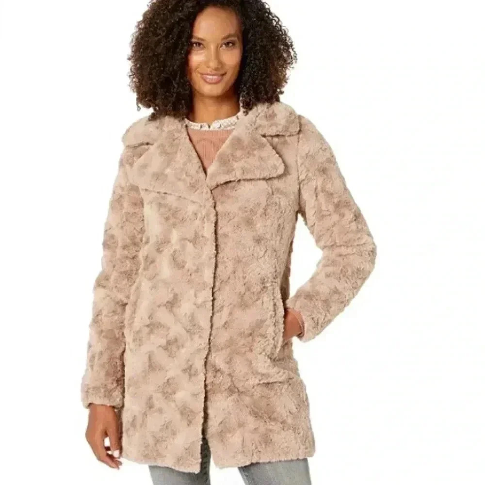 Kenneth Cole Women's Brown Notch Collar Faux Fur Coat​​